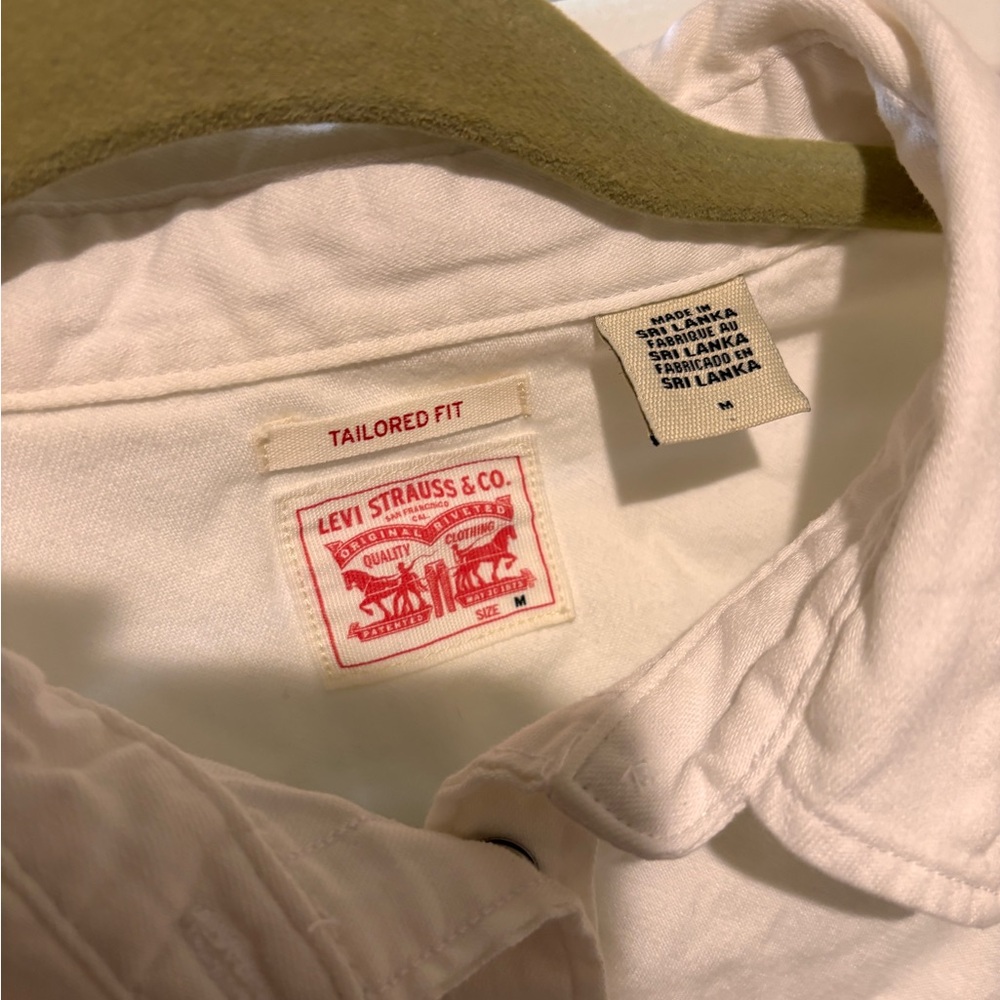 Levi's Cream Tailored Fit Shirt - Picture 3 of 5